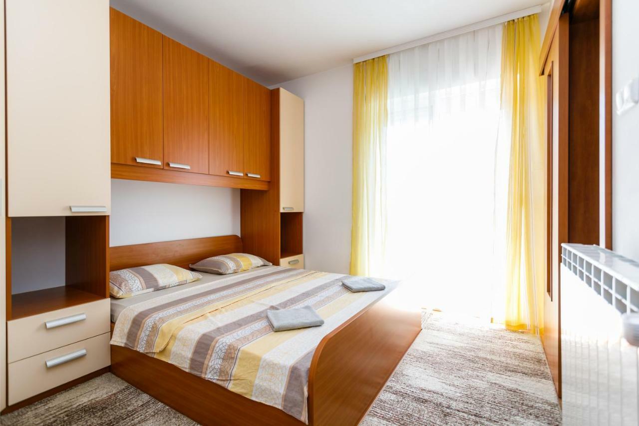 Holiday House Snjezana Krk Town Εξωτερικό φωτογραφία